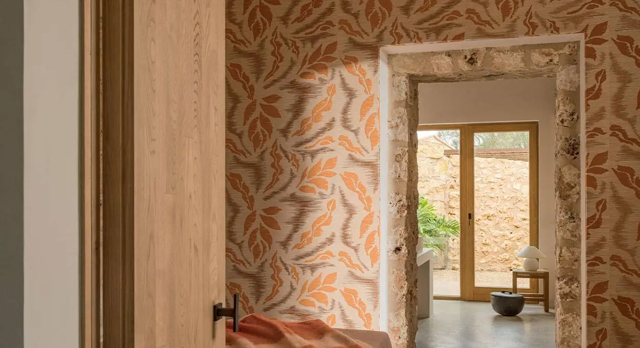 Mount Adams Wallpapering